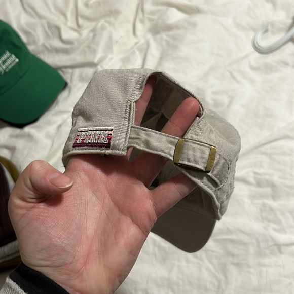 Pink baseball hat - Picture 2 of 4